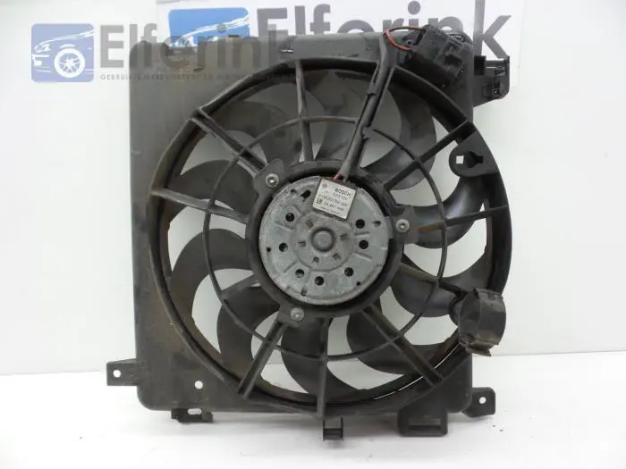 Fan motor Opel Zafira B