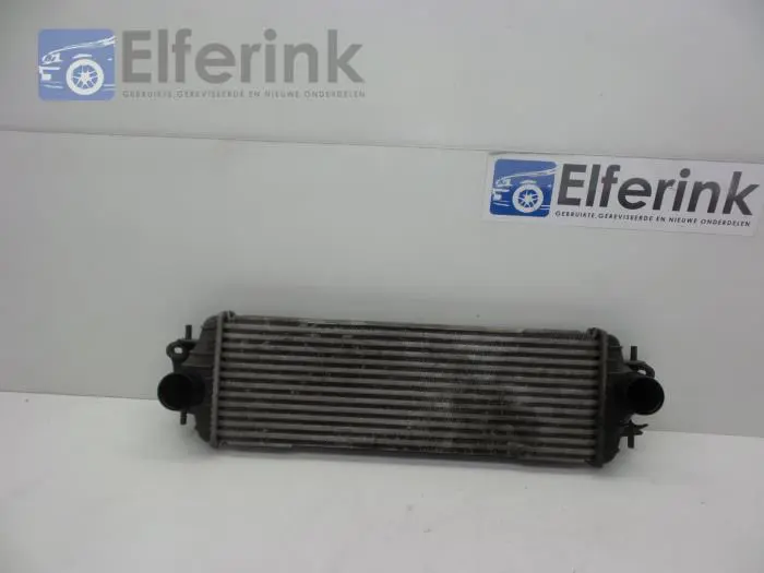 Intercooler Opel Vivaro