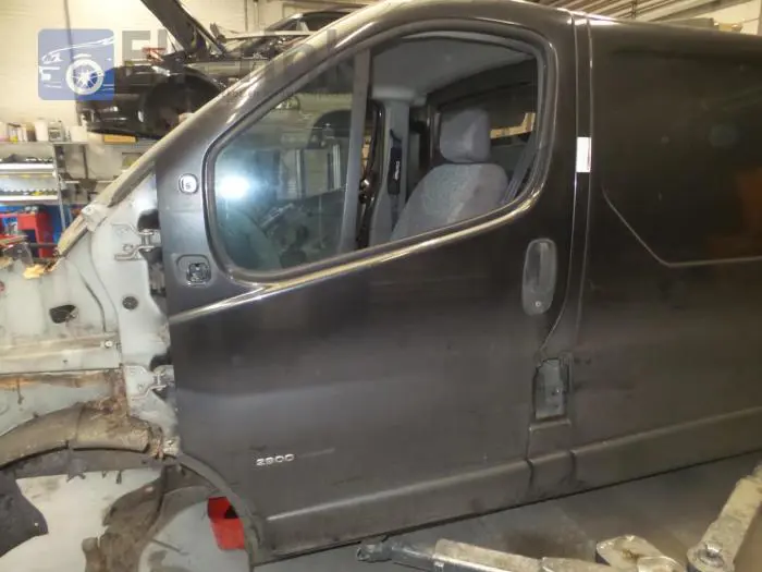 Door 2-door, left Opel Vivaro