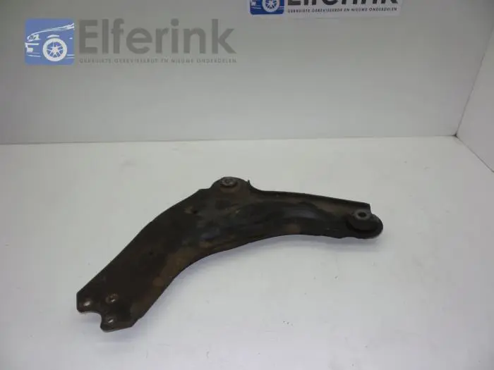 Front wishbone, right Opel Vivaro