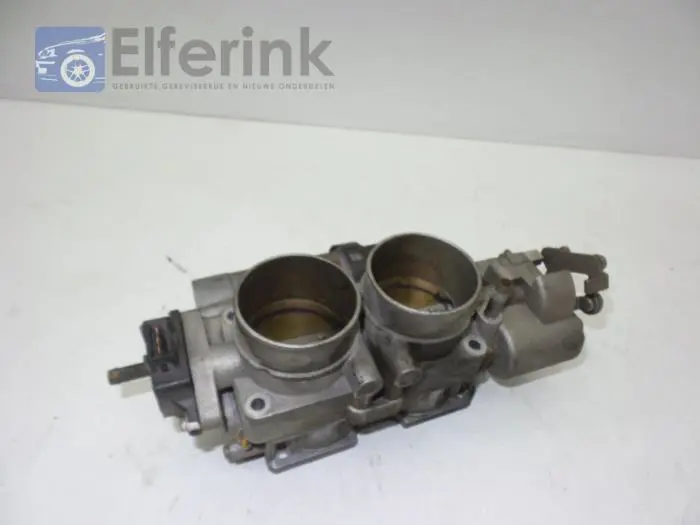 Throttle body Saab 9000