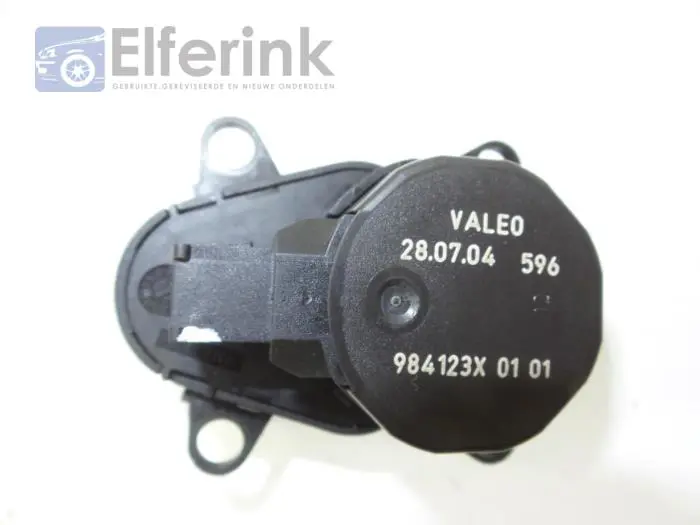 Electric heater valve Saab 9-5