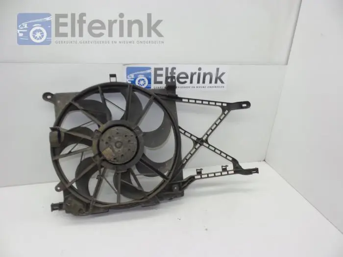 Fan motor Opel Zafira B