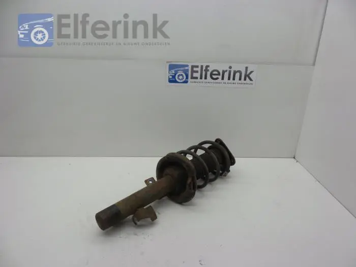 Front shock absorber rod, right Volvo V50