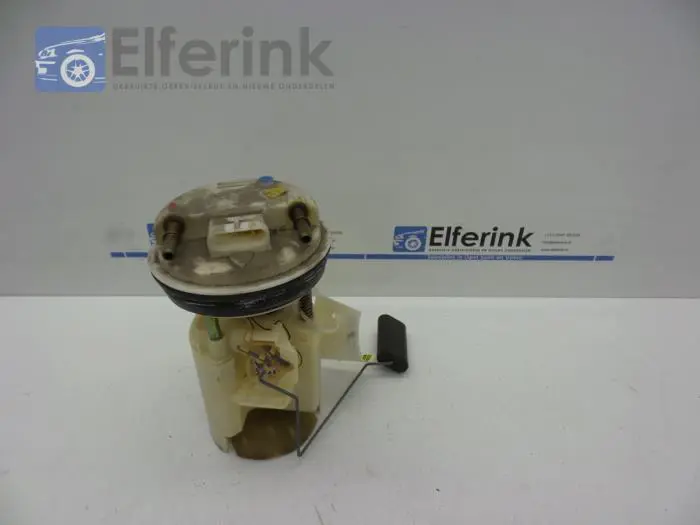 Electric fuel pump Volvo S40