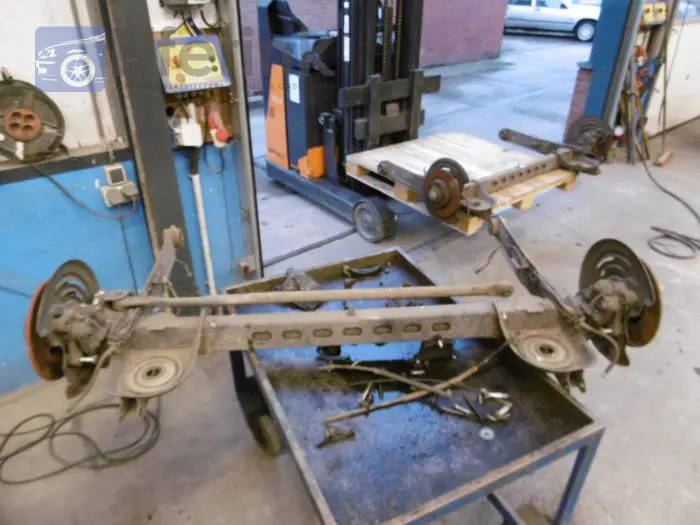 Rear-wheel drive axle Opel Vivaro