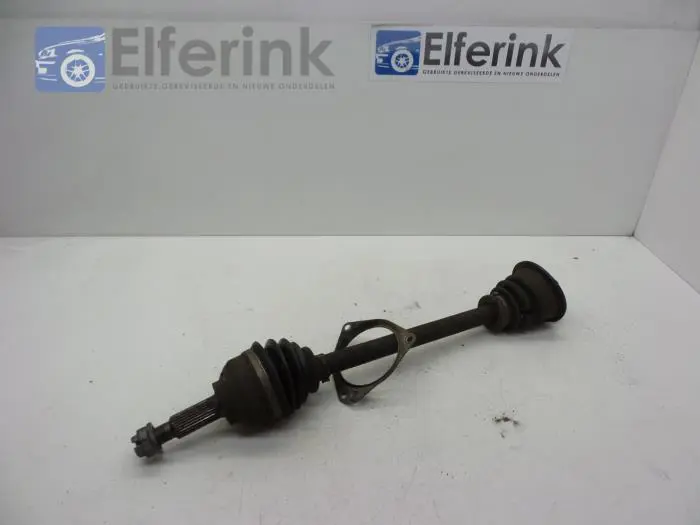 Front drive shaft, left Opel Vivaro