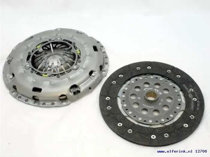 Clutch kit (complete) Saab 9-3 03-