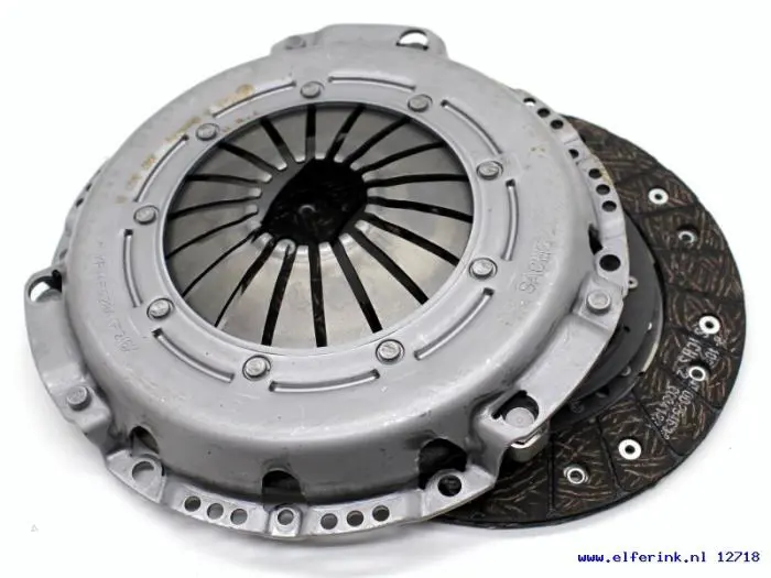 Clutch kit (complete) Saab 9-3