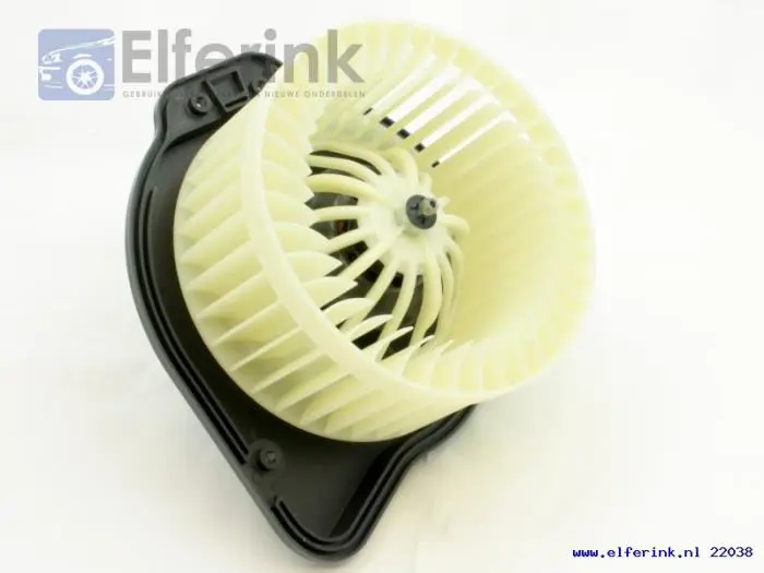 Heating and ventilation fan motor Volvo V70