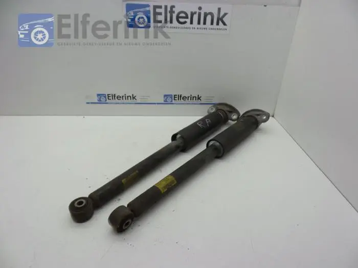 Shock absorber kit Opel Ampera