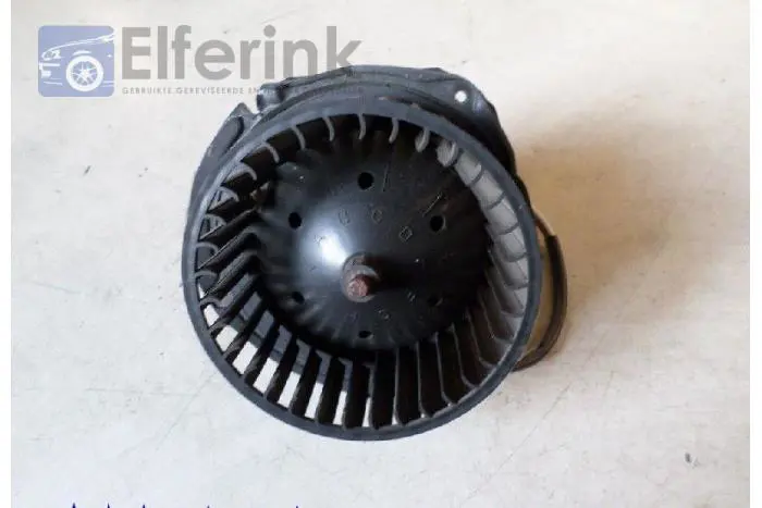 Heating and ventilation fan motor Volvo 4-Serie