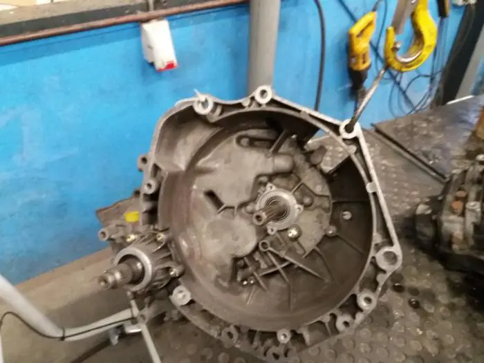 Gearbox Saab 9000