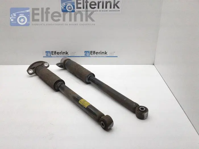 Shock absorber kit Opel Ampera