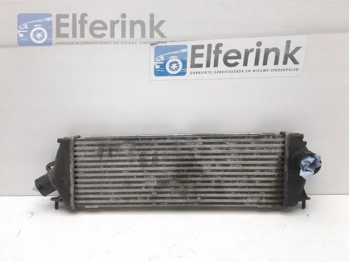 Intercooler Opel Vivaro