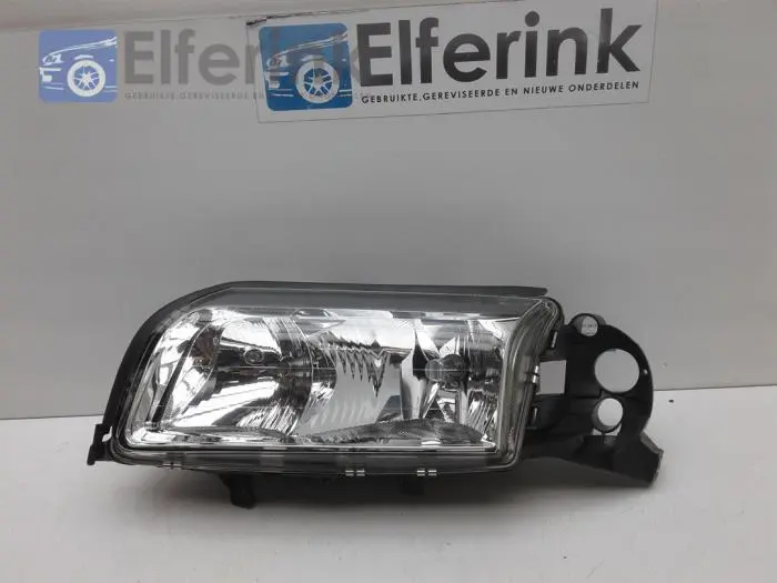 Headlight, left Volvo S80