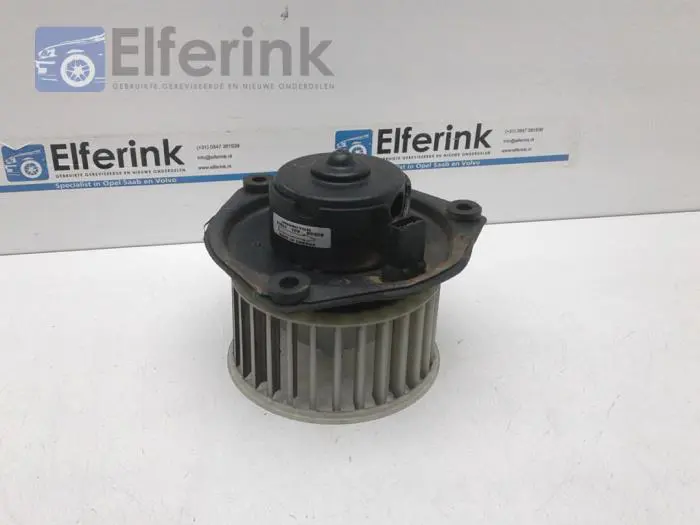 Heating and ventilation fan motor Volvo 9-Serie