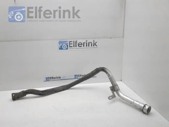 Fuel tank filler pipe Volvo XC70