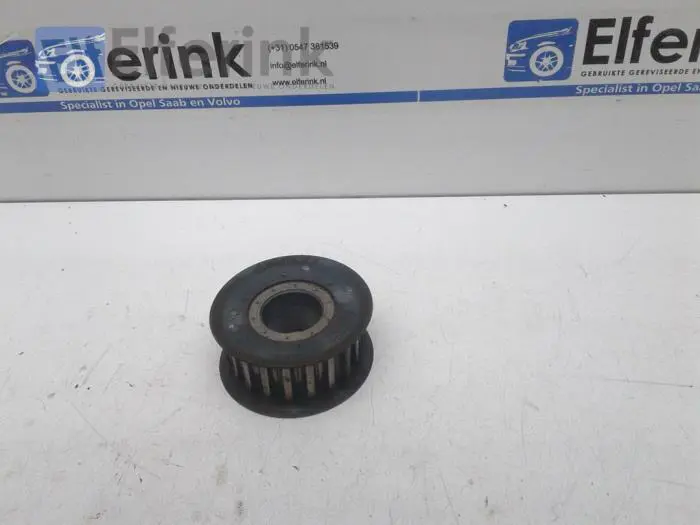 Crankshaft sprocket Volvo V60