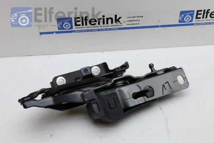 Bonnet Hinge Volvo V90