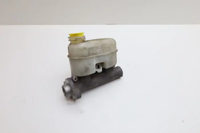 Master cylinder Saab 9-7