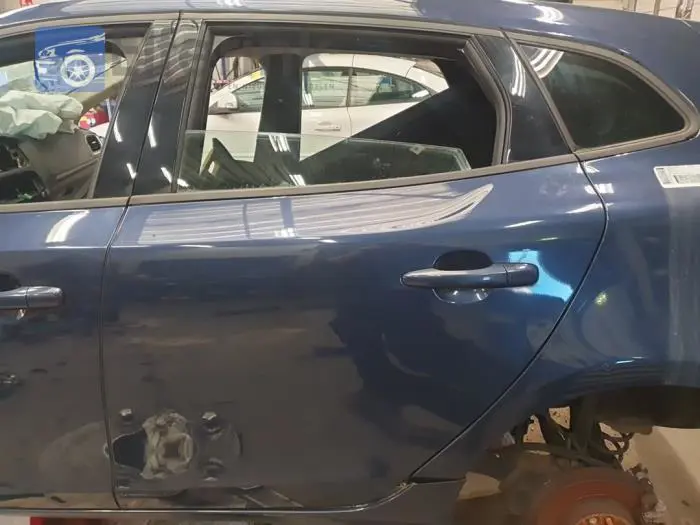 Tür 4-türig links hinten Volvo V40