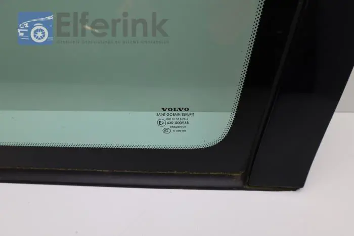 Extra window 4-door, right Volvo V70