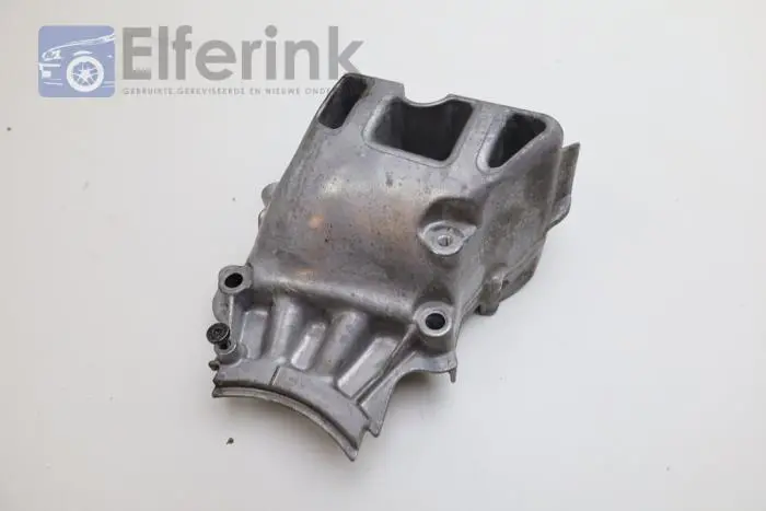 Engine mount Lynk & Co 01