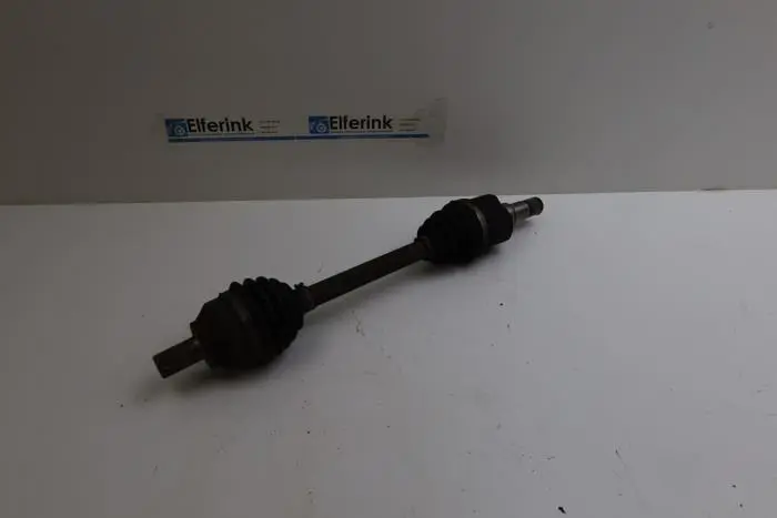 Aandrijfas links-voor Volvo V50