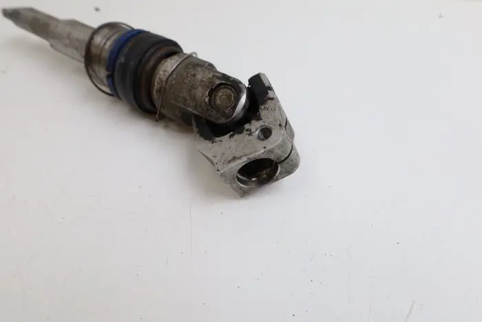 Steering gear unit Volvo V70