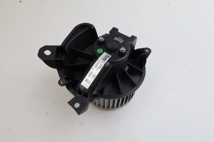 Heating and ventilation fan motor Opel Corsa