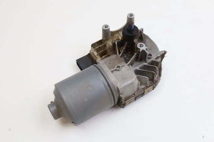 Front wiper motor Volvo V70