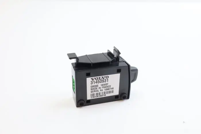 SIM card holder Volvo V70