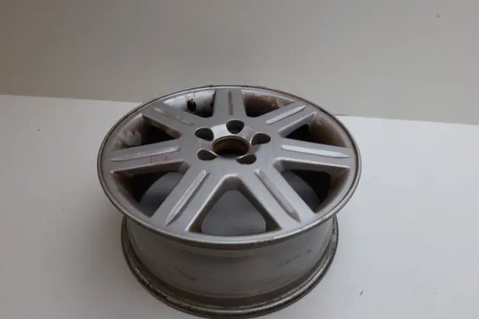 Wheel Volvo V50