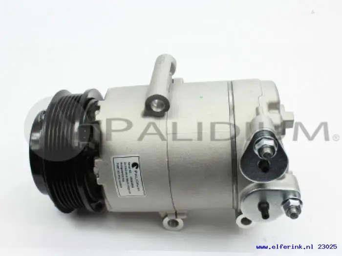 Air conditioning pump Volvo V70