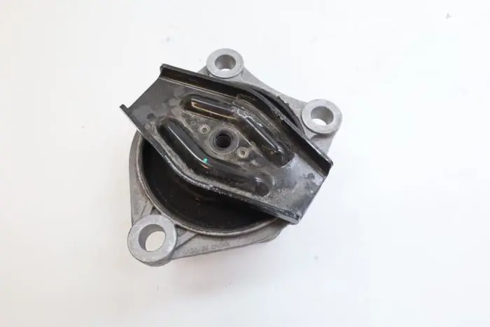 Engine mount Volvo XC40