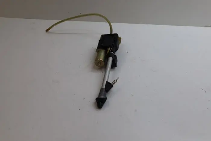 Antenna Saab 9-3