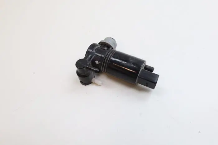 Windscreen washer pump Volvo XC90