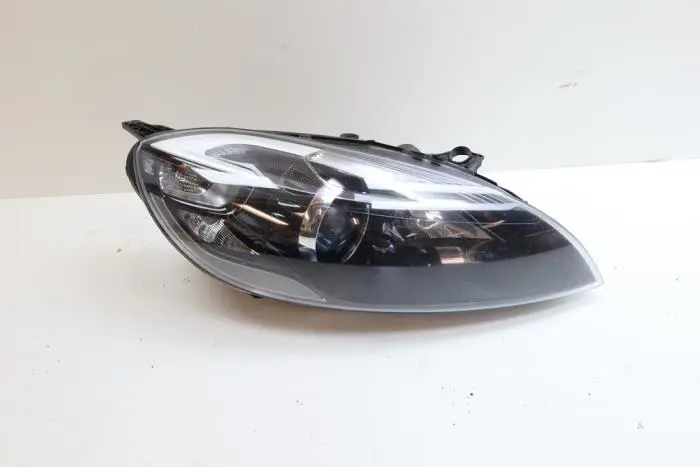 Headlight, right Volvo V40