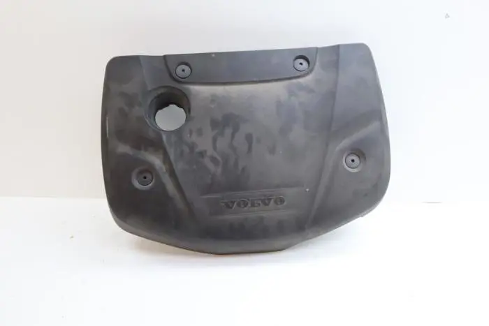 Engine cover Volvo V40