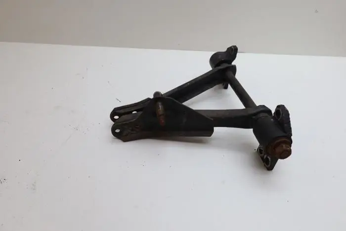 Front lower wishbone, left Saab 900