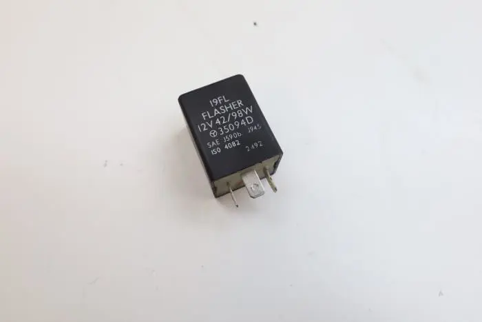 Indicator relay Saab 900