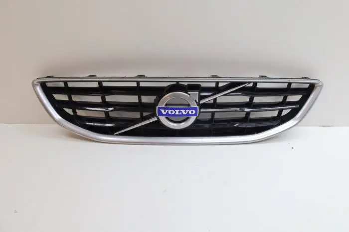 Grill Volvo V40