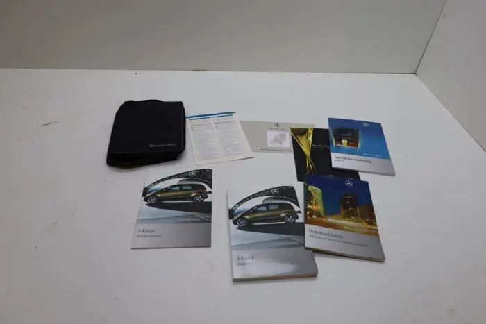 Instruction Booklet Mercedes A-Klasse