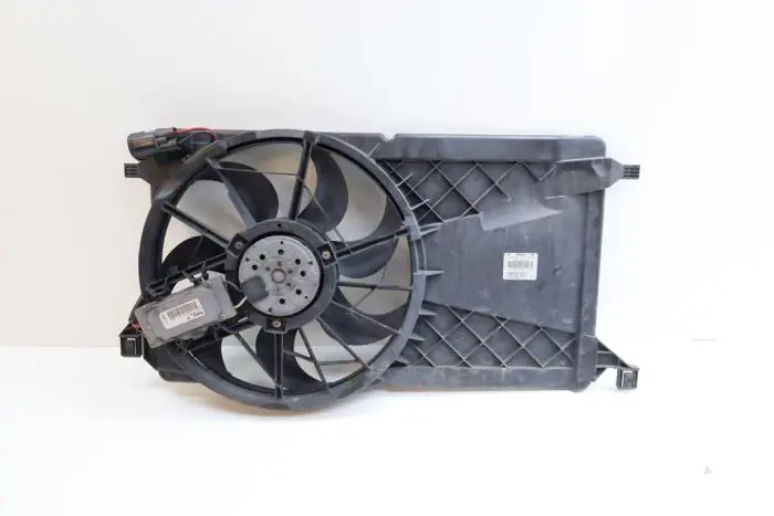 Fan motor Volvo V50