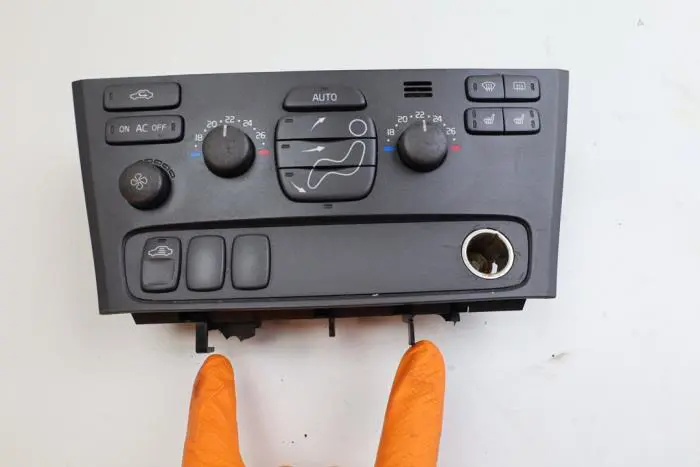 Heater control panel Volvo V70/S70