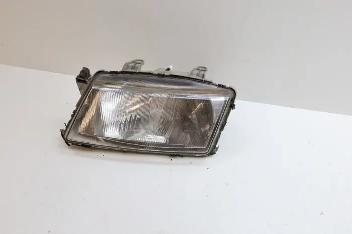 Headlight, left Saab 9-3