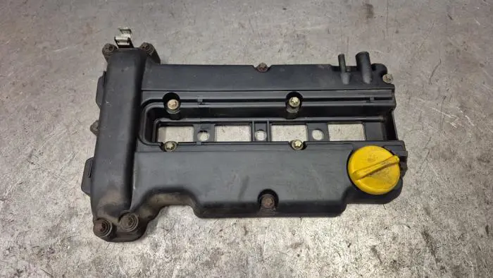 Rocker cover Opel Corsa