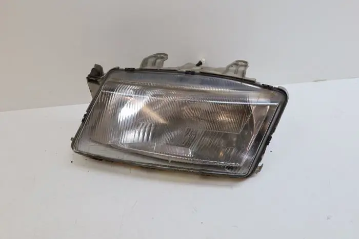 Koplamp links Saab 9-3