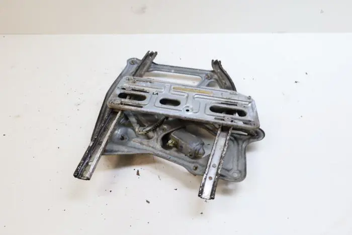 Rear window mechanism 2-door, left Saab 900